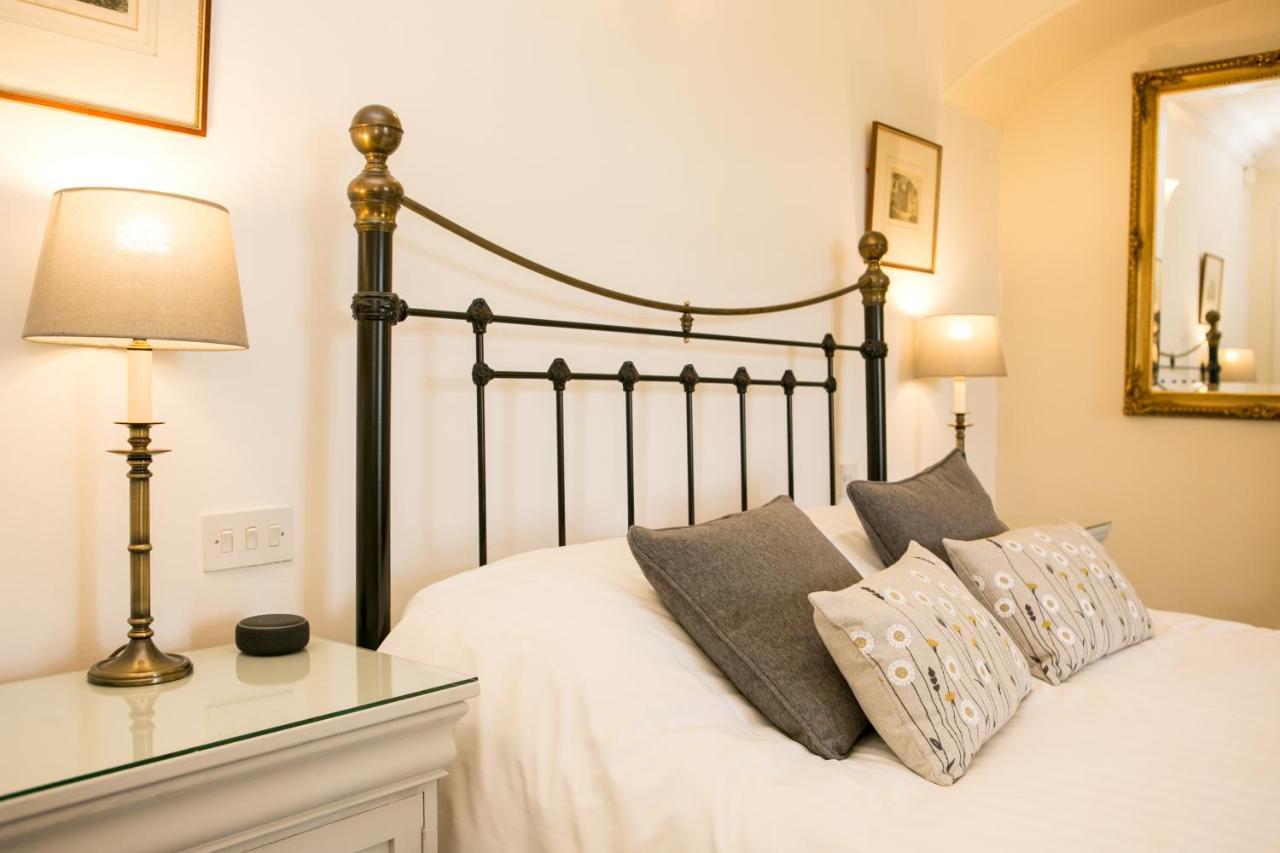Milebrook House Bed and Breakfast Knighton  Eksteriør billede